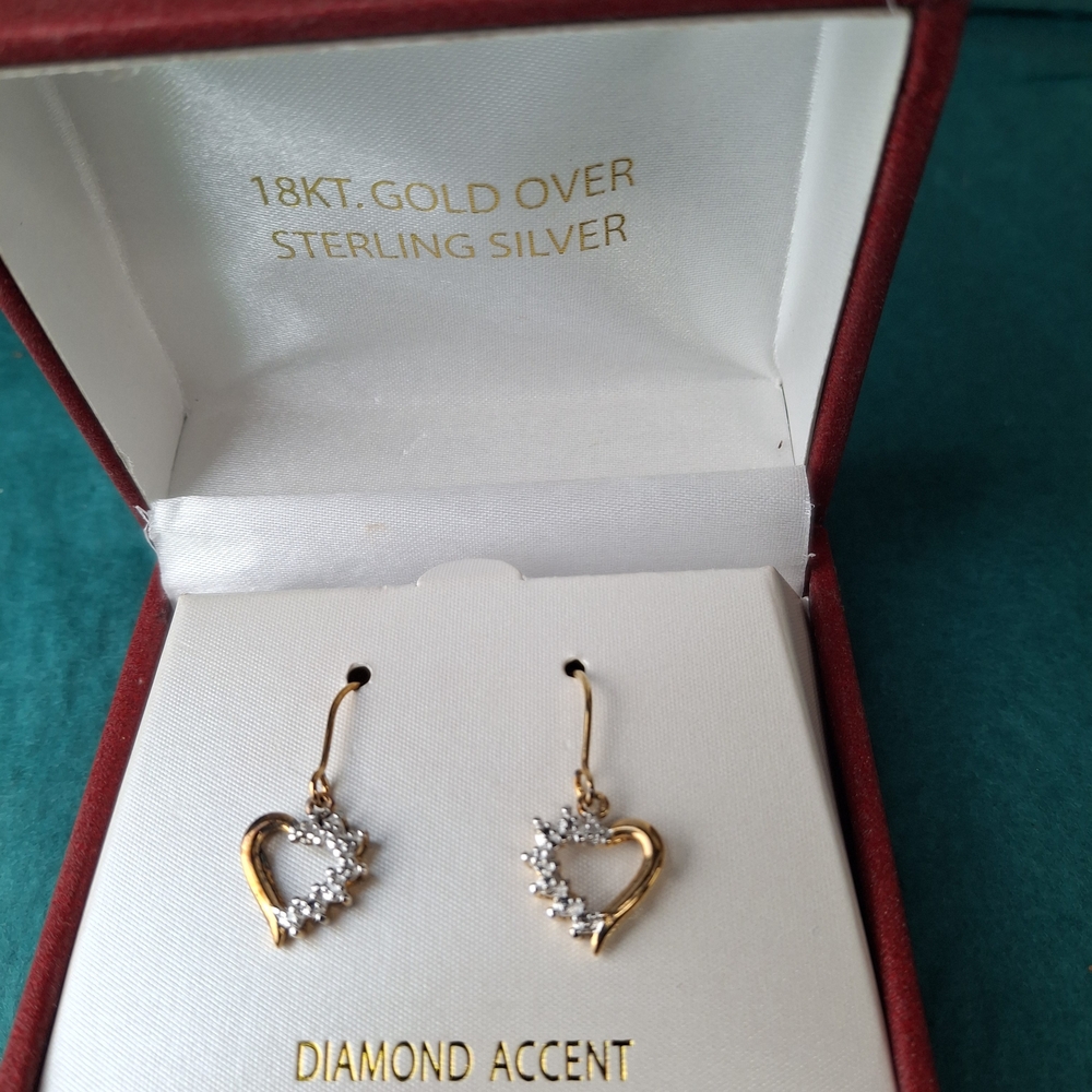 NWT 18k Gold Over 925 Sterling Silver With Diamond Accent Heart Earrings
